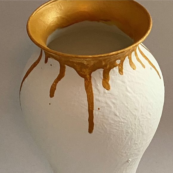 Home Décor Recycled Glass Vase Textured and Acryli - Picture 1 of 5